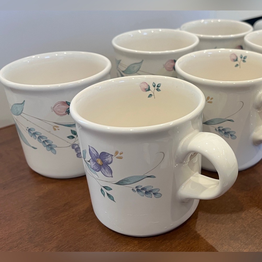pfaltzgraff April mug set